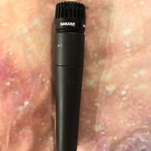 shure sm57 microphone